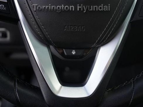 Used 2022 BMW X5 xDrive45e w/ Executive Package image 16