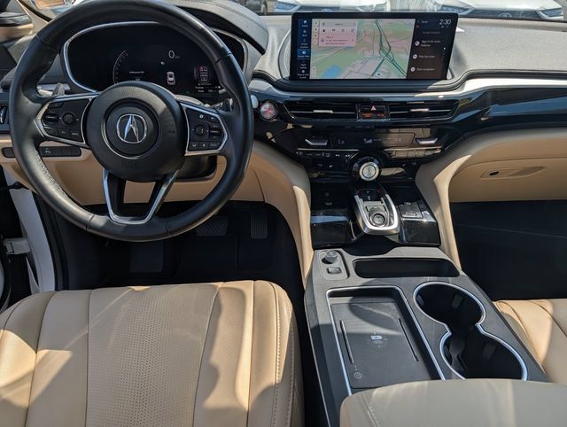 Used 2025 Acura MDX w/ Technology Package FWD image 15