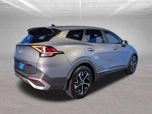 Used 2023 Kia Sportage EX FWD image 5
