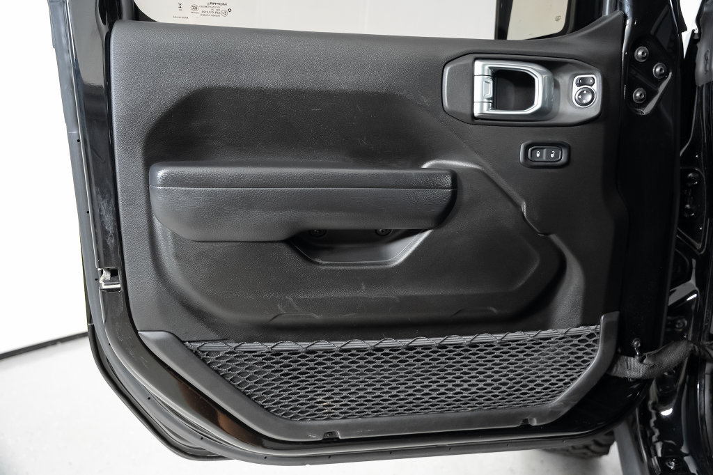 Used 2024 Jeep Wrangler Unlimited Sport AWD/4WD image 37