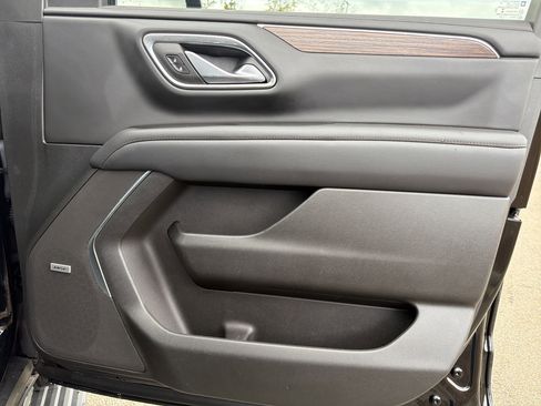 Used 2022 Chevrolet Tahoe High Country image 13