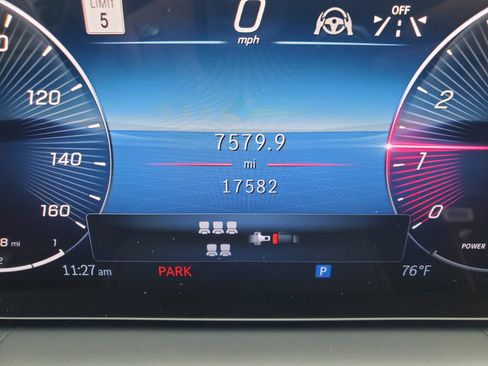 Used 2024 Mercedes-Benz GLS 580 4MATIC image 15