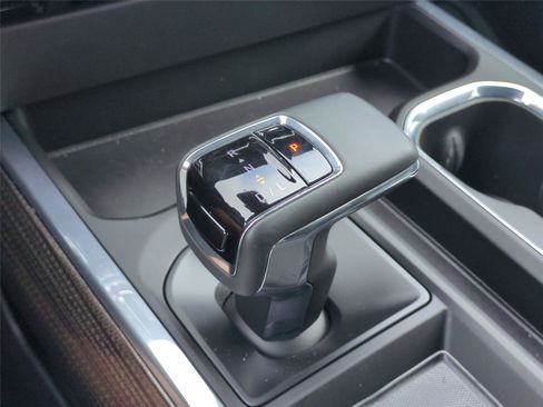 Used 2025 Chevrolet Silverado 1500 RST w/ Dark Appearance Package AWD/4WD image 29