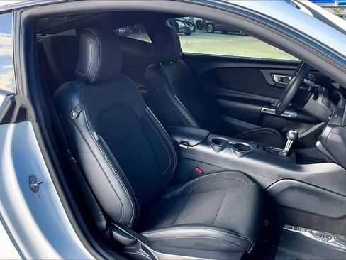 Used 2024 Ford Mustang Coupe RWD image 9