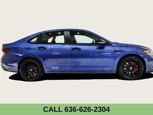Used 2024 Volkswagen Jetta GLI 40th Anniversary Edition image 4
