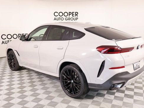 New 2026 BMW X6 xDrive40i w/ Climate Comfort Package image 23