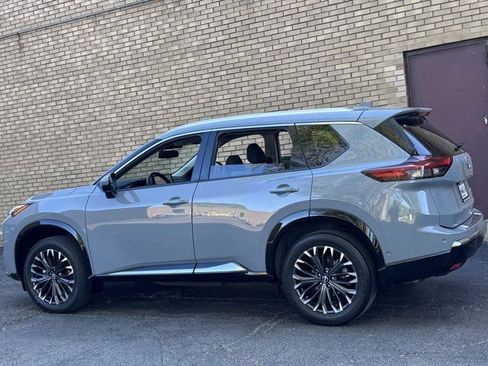 Used 2024 Nissan Rogue Platinum w/ Platinum Premium Package AWD/4WD image 33
