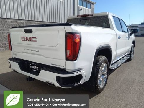 Used 2022 GMC Sierra 1500 Denali image 3