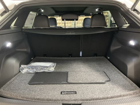 New 2026 Volkswagen Atlas Cross Sport SEL Premium R-Line AWD/4WD image 18