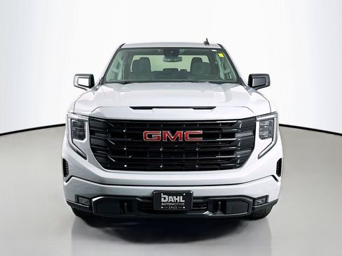 Used 2024 GMC Sierra 1500 Elevation AWD/4WD image 3