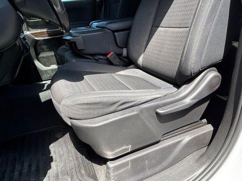 Used 2020 GMC Sierra 1500 Elevation AWD/4WD image 9