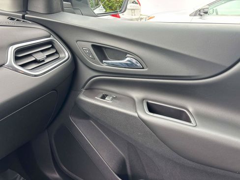 Used 2019 Chevrolet Equinox LT AWD/4WD image 29