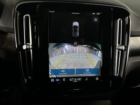 Used 2023 Volvo C40 P8 Recharge Ultimate image 14