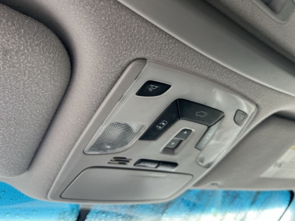 Used 2011 Toyota Sienna SE w/ Preferred Pkg FWD image 28