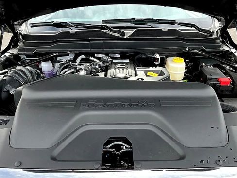 New 2025 RAM 2500 Big Horn image 9