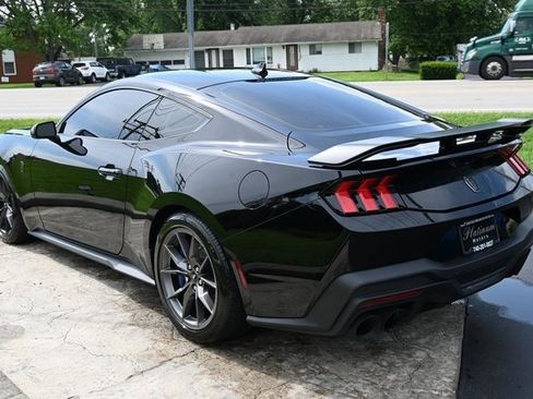 Used 2024 Ford Mustang Dark Horse image 7