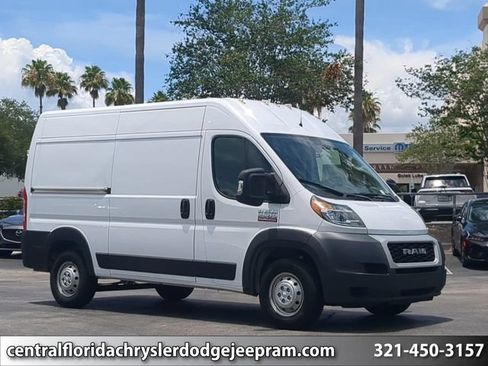 Used 2021 RAM ProMaster 2500 FWD image 1