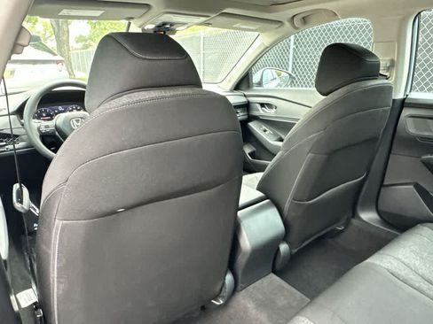 Used 2024 Honda Accord EX image 23