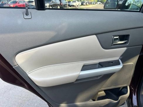 Used 2012 Ford Edge SEL FWD image 14