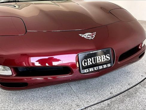 Used 2003 Chevrolet Corvette Convertible w/ Preferred Equipment Group1 RWD image 30