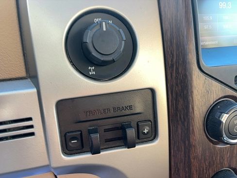 Used 2013 Ford F150 Lariat w/ Luxury Equipment Group image 21