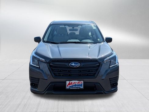 Used 2024 Subaru Forester AWD/4WD image 2
