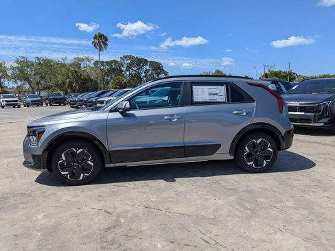 New 2026 Kia Niro Wave FWD image 5