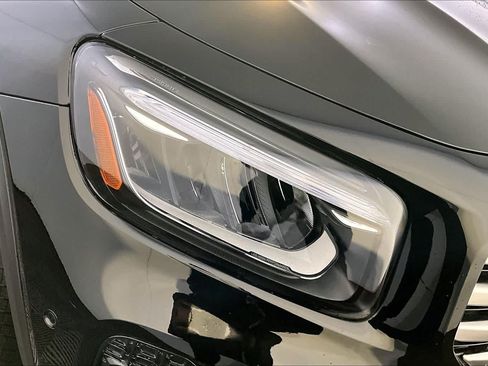 New 2026 Mercedes-Benz GLB 250 4MATIC image 16