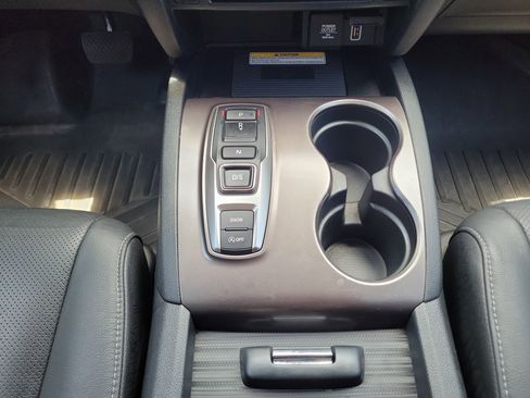 Used 2022 Honda Passport EX-L image 16