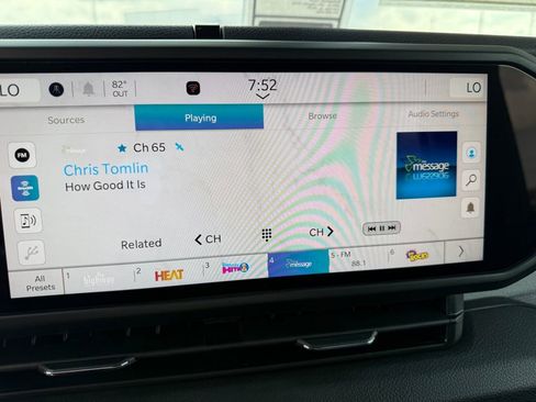 New 2026 Jeep Gladiator Willys image 19