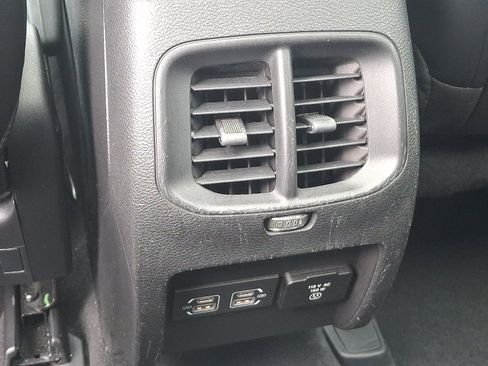 Used 2021 Jeep Cherokee Limited AWD/4WD image 11