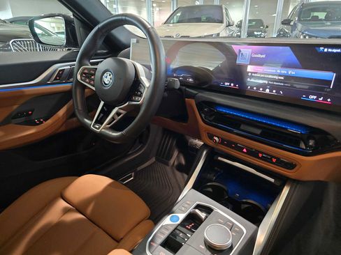 Used 2025 BMW i4 xDrive40i w/ M Sport Package AWD/4WD image 12