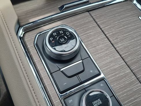 Used 2023 Ford Expedition Max Limited AWD/4WD image 28