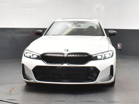 New 2026 BMW 330i Sedan w/ M Sport Package image 10