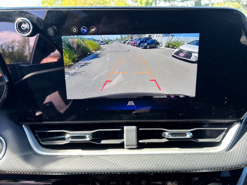Used 2026 Chevrolet Equinox LT w/ Convenience Package II AWD/4WD image 30