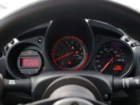 Used 2020 Nissan 370Z NISMO image 24