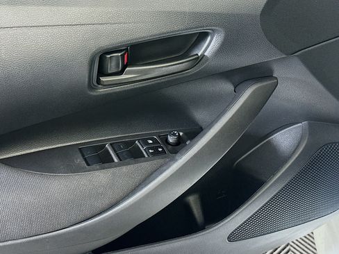 Used 2024 Toyota Corolla LE FWD image 15
