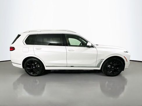 New 2026 BMW X7 xDrive40i image 4
