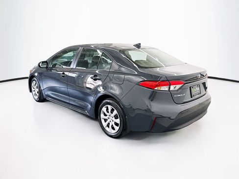 Used 2025 Toyota Corolla LE FWD image 5