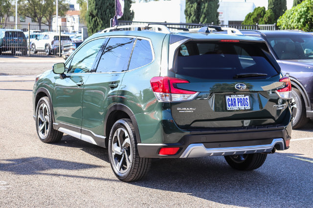 Used 2024 Subaru Forester Touring AWD/4WD image 7
