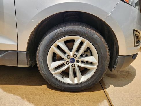 Used 2016 Ford Edge SEL AWD/4WD image 11
