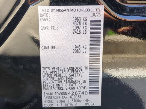 Used 2025 Nissan Altima 2.5 SV FWD image 35