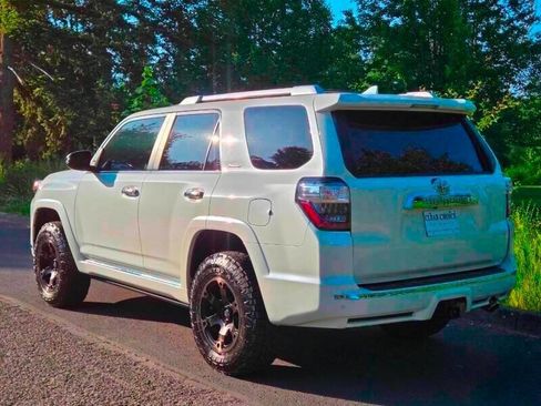 Used 2018 Toyota 4Runner Limited AWD/4WD image 1