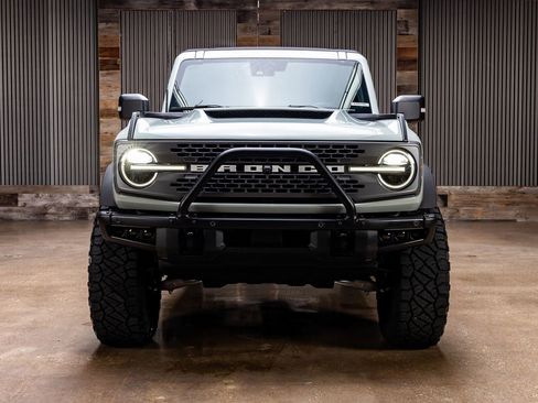 Used 2021 Ford Bronco Badlands AWD/4WD image 2