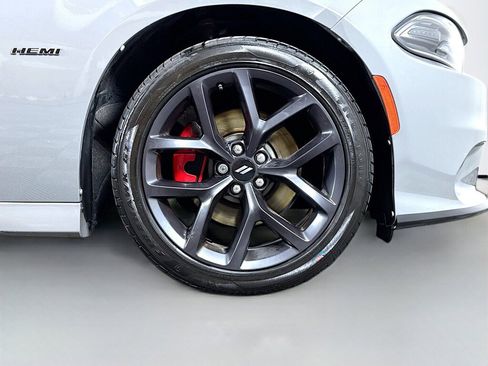 Used 2019 Dodge Charger R/T w/ Blacktop Package RWD image 42