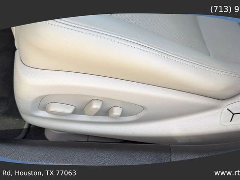 Used 2014 Cadillac CTS Luxury image 24