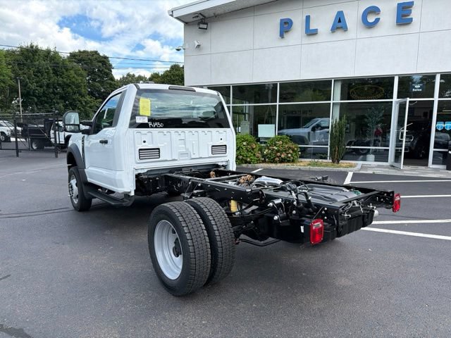New 2026 Ford F550 4x4 Regular Cab Super Duty image 3