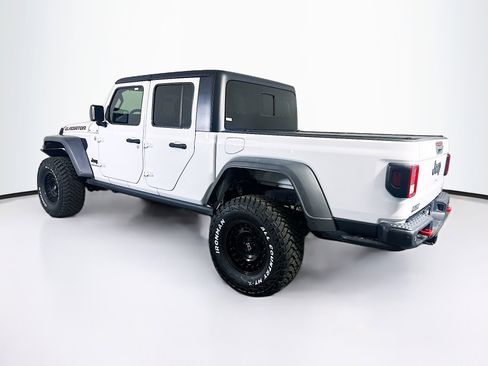 Used 2020 Jeep Gladiator Sport AWD/4WD image 5