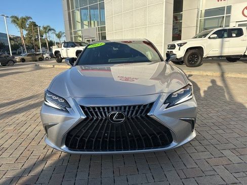 Used 2024 Lexus ES 300h ES 300h Luxury image 10
