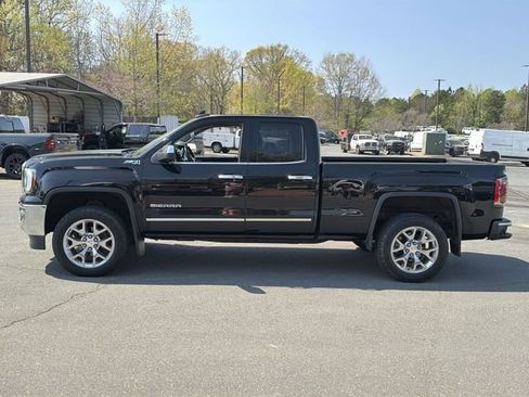Used 2018 GMC Sierra 1500 SLT w/ SLT Premium Package image 10